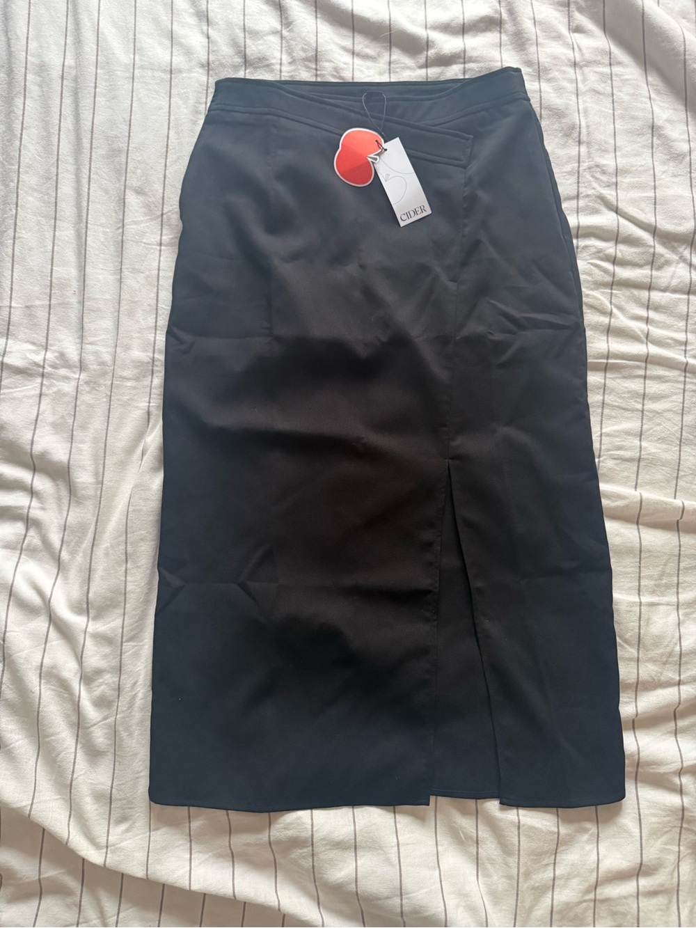 Cider Black Pencil Midi Skirt with Front Vent